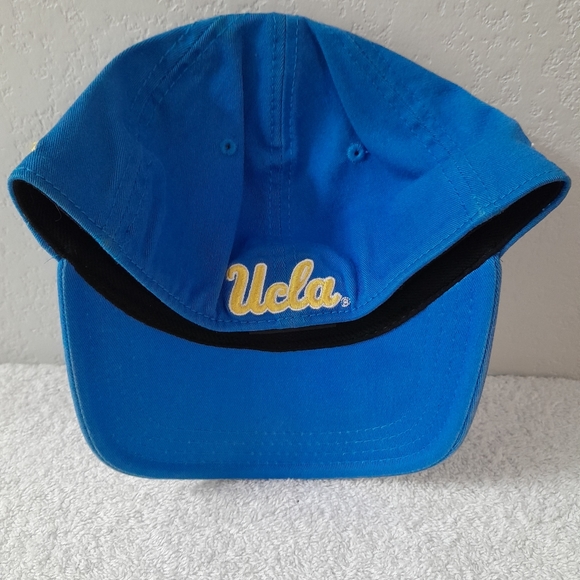 U.C.L.A..."B" - Picture 4 of 4